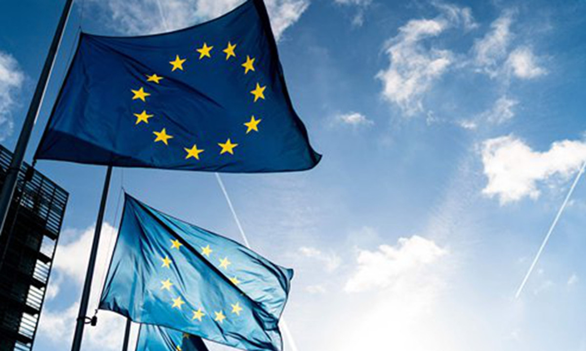 EE: Eμπάργκο στο ρωσικό πετρέλαιο από το τέλος του 2022