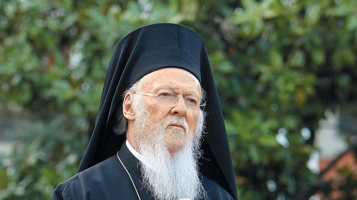 Τρισάγιο Βαρθολομαίου στον τόπο της τραγωδίας των Τεμπών