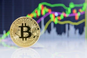 Σε υψηλό τεσσάρων εβδομάδων το Bitcoin- Πλησιάζει τα $45.000