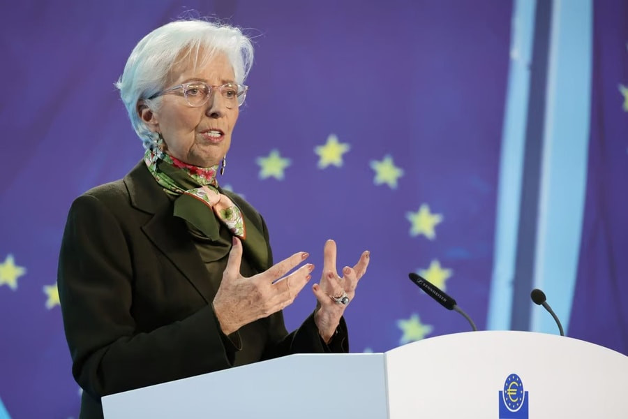 Λαγκάρντ: Τάσεις σταθεροποίησης στον πληθωρισμό – Παρακολουθούμε τις κινήσεις του ευρώ