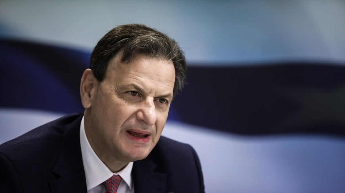 Σκυλακάκης: Η οικονομία θα επηρεαστεί εάν ξεσπάσουν «πόλεμοι» συμφερόντων