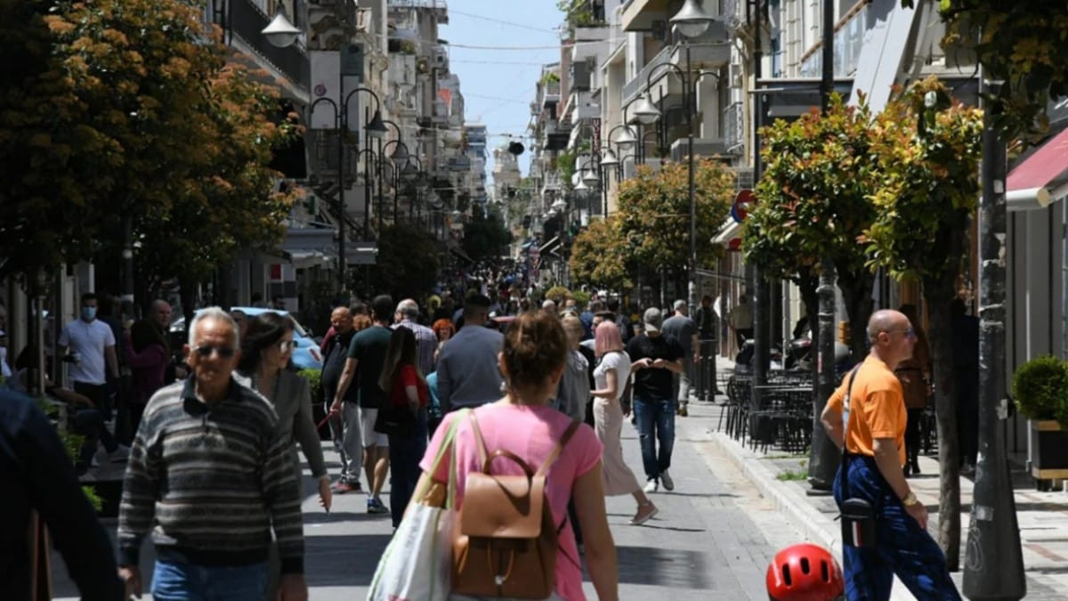Πώς θα λειτουργήσουν τα καταστήματα την 28η Οκτωβρίου