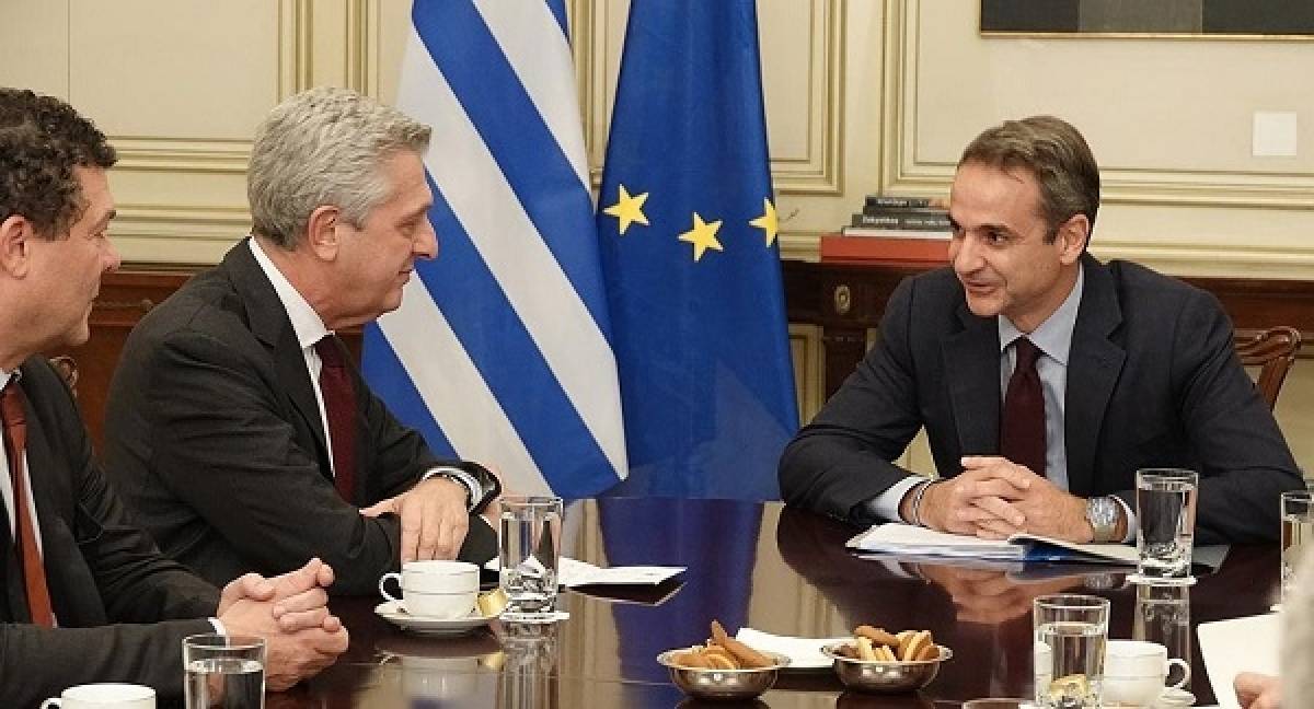 Οι προκλήσεις στο προσφυγικό κατά τη συνάντηση Μητσοτάκη-Γκράντι