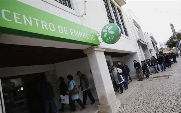 Πορτογαλία: Mικρότερη του 10% η ανεργία για πρώτη φορά σε οκτώ χρόνια