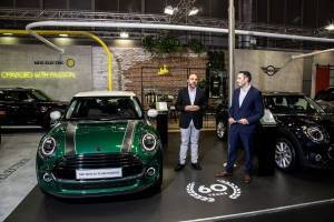 Εκλεκτοί προσκεκλημένοι της MINI στα εγκαίνια της έκθεσης «ΑΥΤΟΚΙΝΗΣΗ 2019»