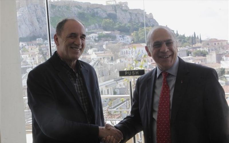 Σε νέα βάση η συνεργασία της κυβέρνησης με τον ΟΟΣΑ