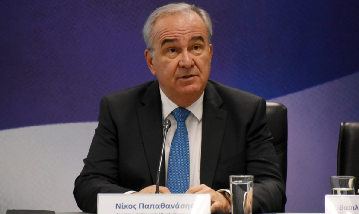 Παπαθανάσης: Νέο πρόγραμμα «Ανακαίνιση» για κατοικίες και ενισχύσεις για μικρομεσαίες επιχειρήσεις το 2026