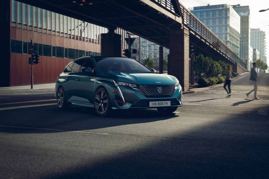 Ηλεκτρικά το 70% των μοντέλων της Peugeot, μέσα στο 2021