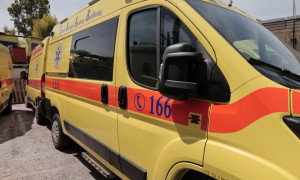 Χαλκιδική: Νεκρή 65χρονη τουρίστρια-Καθυστέρησε 1,5 ώρα το ΕΚΑΒ