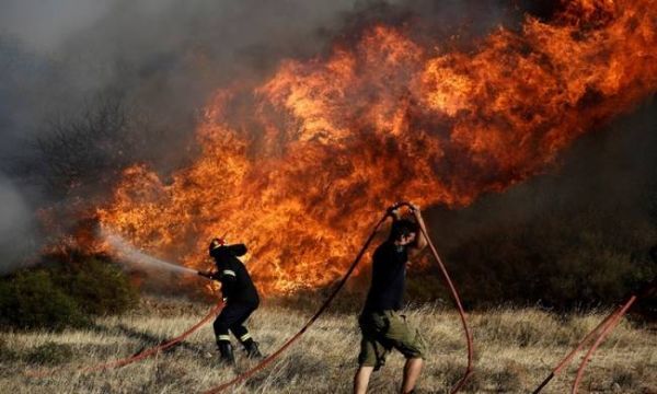 Εξιτήριο πήραν οι τρεις πυροσβέστες που τραυματίστηκαν στην Ανάβυσσο
