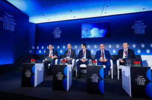 Τεράστιες οι προκλήσεις και το κόστος της μετάβασης στο net zero