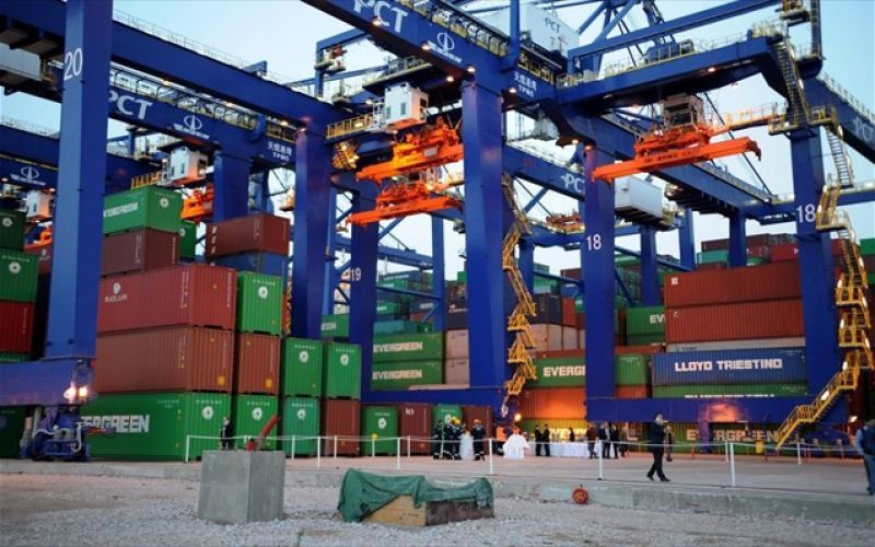 Στα 3,5 δισ. το κόστος των capital controls στην εξωστρέφεια
