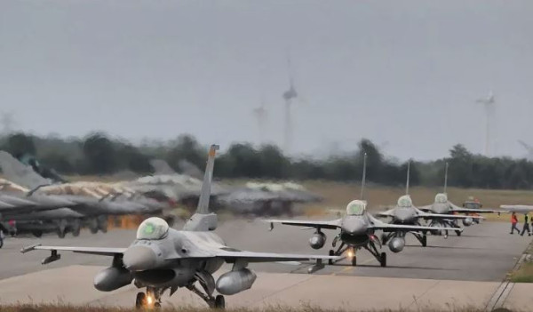 ΣΕΚΠΥ: Χαιρετίζει την απόφαση Δένδια για τα ελληνικά εξοπλιστικά προγράμματα