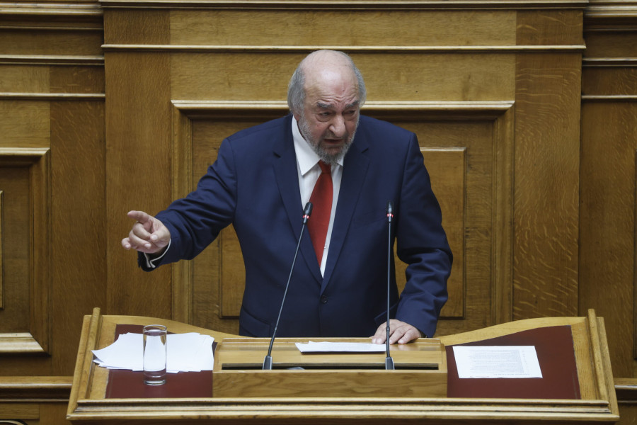ΠΑΣΟΚ: Η ΝΔ χορηγός της ακρίβειας - Θηριώδη υπεροπλεονάσματα χτίζονται πάνω στην αφαίμαξη των πολιτών