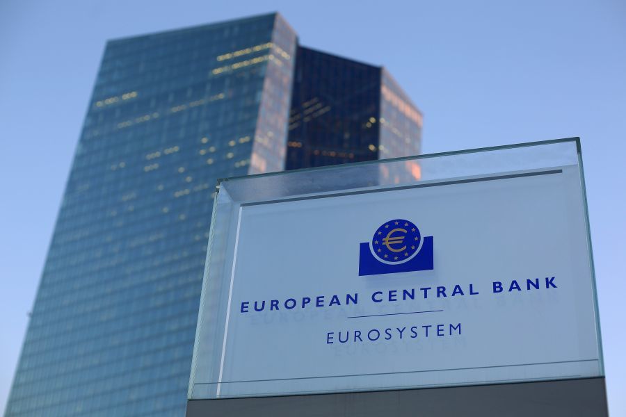 Αμετάβλητα τα επιτόκια από την ΕΚΤ