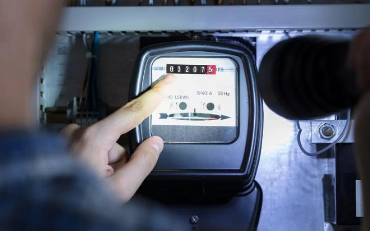 Λογαριασμοί ρεύματος: Έρχεται μείωση 10-15% στις χρεώσεις Δεκεμβρίου
