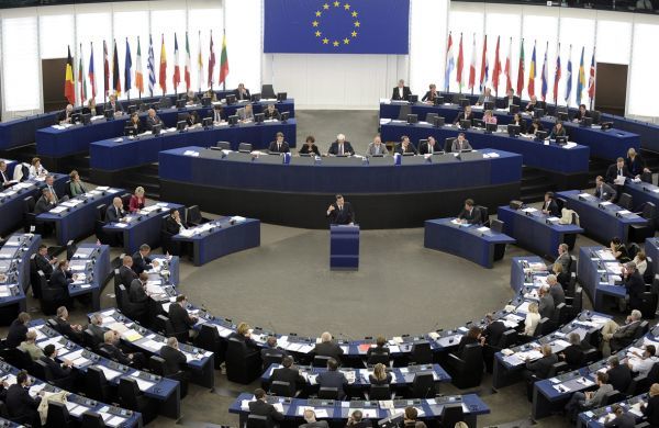 Ευρωκοινοβούλιο: Μείωση και αναδιανομή εδρών μετά το Brexit