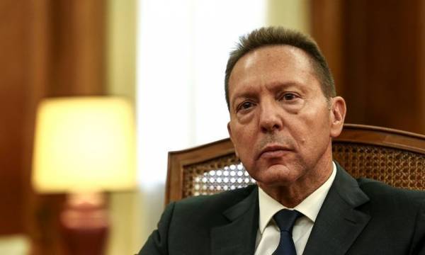 Νέα παρέμβαση Στουρνάρα για οικονομία και τράπεζες: Υπάρχουν κίνδυνοι