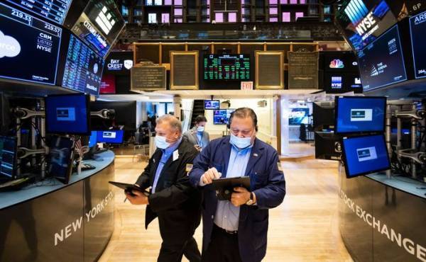 Επανήλθε σε πτωτική τροχιά η Wall Street