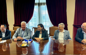 Κεφαλογιάννη: Οι 7 άξονες θωράκισης του τουρισμου- Επίσκεψη στην Κεφαλονιά
