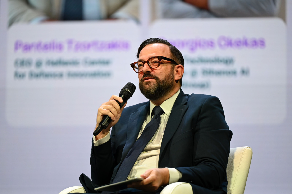 Πώς το Agentic AI αλλάζει τις επιχειρήσεις, την άμυνα και την πολιτική προστασία