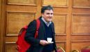 Άφησε τη ρήξη και έπιασε «την αμοιβαία λύση», ο Τσακαλώτος