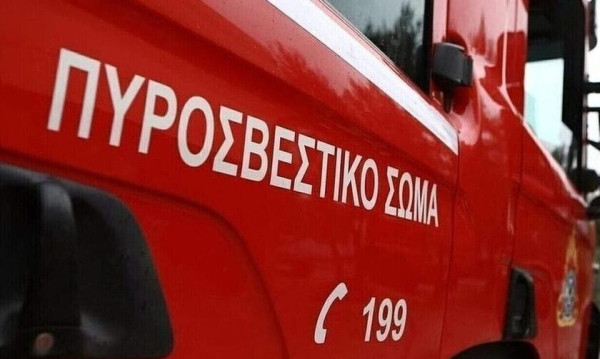 Φωτιά σε φορτηγό στην Αττική Οδό