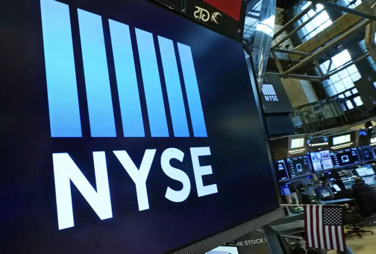 Η καλύτερη μηνιαία επίδοση του 2022 για τη Wall Street