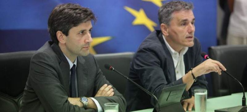 Τσακαλώτος: Υπάρχει περισσότερη σαφήνεια και... φως στο τούνελ