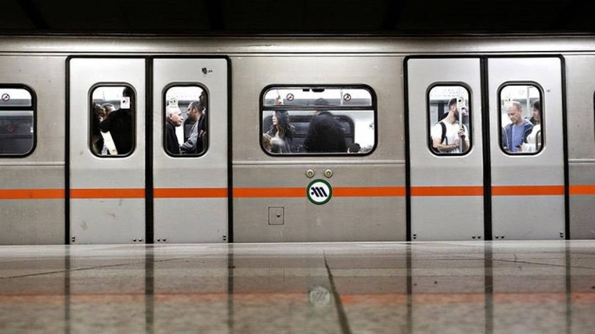 Κλειστό ξανά το μετρό στο Σύνταγμα