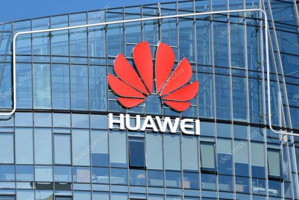 Αύξηση στα έσοδα της Huawei στο γ' τρίμηνο