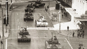 Τα μηνύματα του πολιτικού κόσμου για την 21η Απριλίου