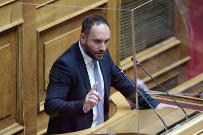 Νέο κρούσμα στη Βουλή: Θετικός στον κορονοϊό ο Μίλτος Χατζηγιαννάκης