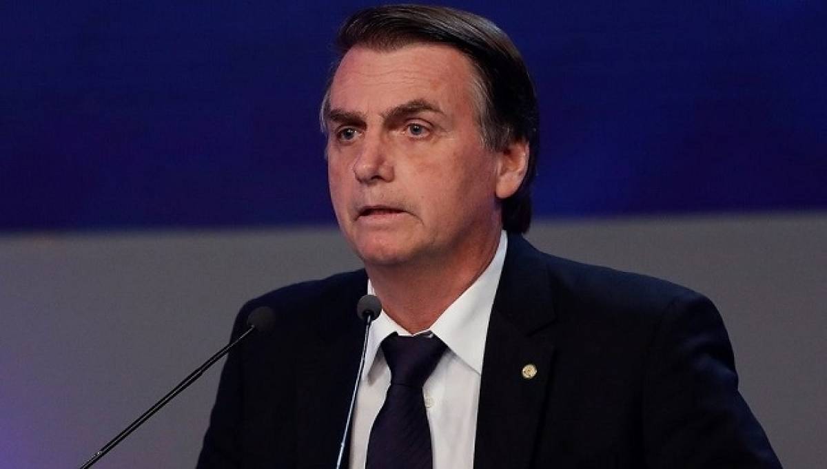 Μπολσονάρου: Δεν έχουμε τους πόρους για την αντιμετώπιση των πυρκαγιών