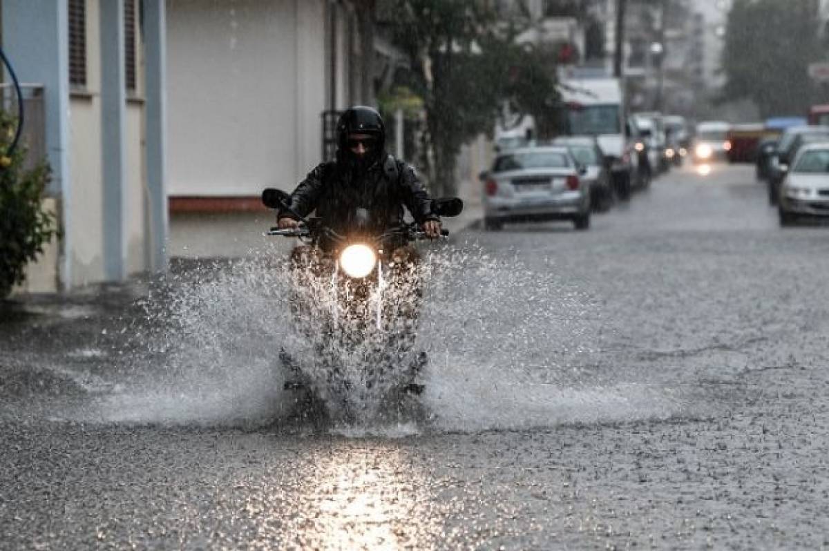 Δύο απεγκλωβισμοί στη Χαλκιδική λόγω της κακοκαιρίας