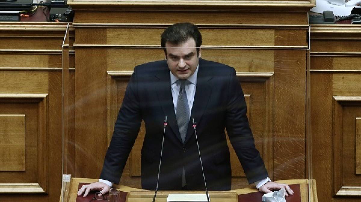 Πιερρακάκης: Κάθε ενήλικος πολίτης γλίτωσε 55 ουρές το 2021