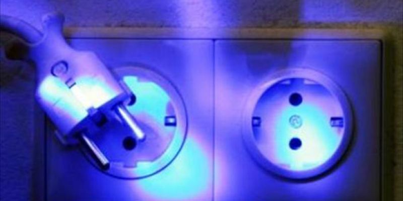 Πτώση σημείωσε η ζήτηση ηλεκτρικής ενέργειας το 2013