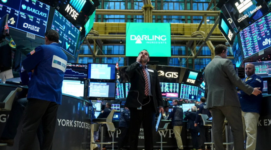 Ανεβάζει στροφές η Wall Street μετά το «φρένο» στα ομόλογα