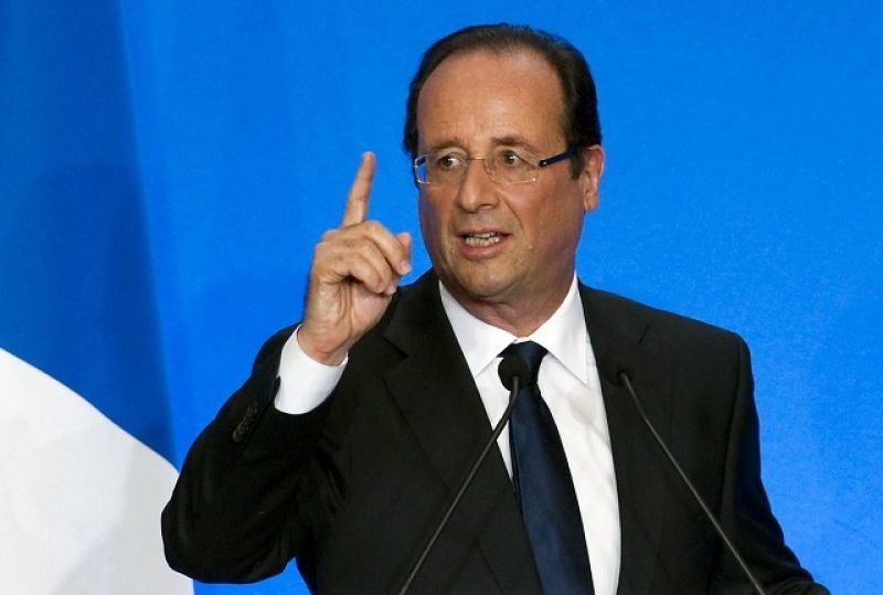 Ολάντ:Φτάνει η στιγμή που ένας ηγέτης βάζει υπεράνω όλων την πατρίδα