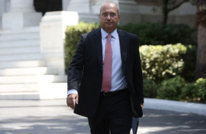 Οικονόμου για πιθανό τρομοκρατικό «χτύπημα»: Εγρήγορση, αλλά όχι πανικός