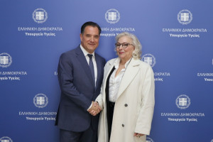 Γεωργιάδης: Συνάντησε την πρώτη ασθενή που έλαβε σκεύασμα φαρμακευτικής κάνναβης