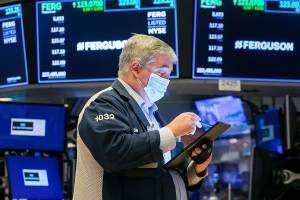 Διπλό ρεκόρ για τη Wall Street-Ιστορικά υψηλά για Dow Jones-S&amp;P