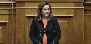 Τα καλά λόγια της Ντόρας δεν ήταν αρκετά