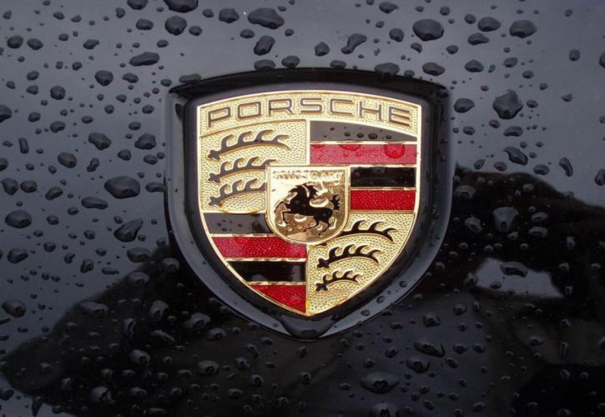 Volkswagen: Στόχος τα €9,4 δισ. από την IPO της Porsche