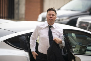 Tesla: Σε συζητήσεις για επένδυση 4,5 δισ. ευρώ στην Ισπανία