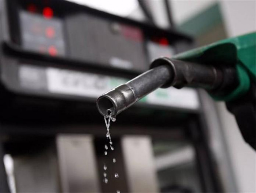 «Καμπανάκι» βενζινοπωλών: Προσοχή στις μεγάλες αποκλίσεις τιμών- Κίνδυνος νοθευμένων καυσίμων