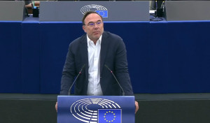 Π. Κόκκαλης: Η κυβέρνηση «ξεχειλώνει» τα όρια του κράτους δικαίου