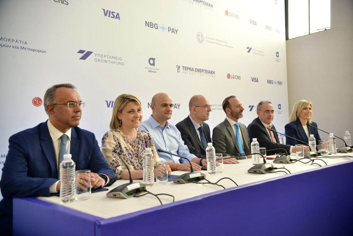 Ανέπαφες πληρωμές με τραπεζική κάρτα στα λεωφορεία από/προς αεροδρόμιο