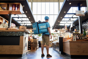 Wolt Local Commerce Survey: 6 στις 10 επιχειρήσεις στην Ελλάδα διευρύνουν το πελατολόγιό τους με τη Wolt