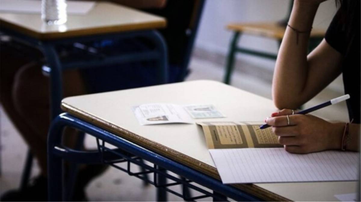 Πανελλαδικές: Τι θα γίνει αν ένας υποψήφιος νοσήσει από κορονοϊό